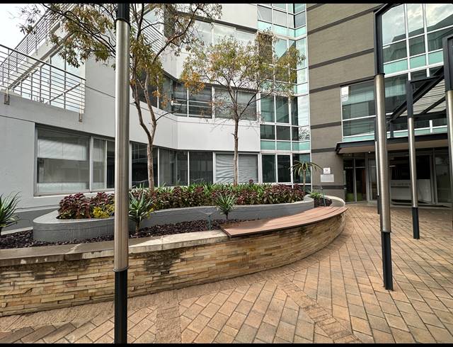 752.60M² OFFICE TO LET IN CENTURION CENTRAL
